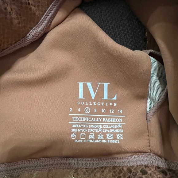 IVL sports bra - Picture 3 of 3